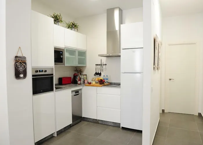 Luz Del Faro カディス